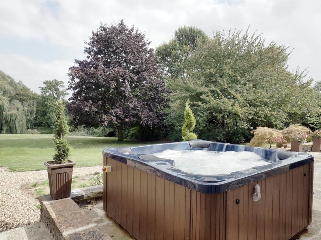 That Amazing Place Bed and Breakfast Harlow Exterior foto